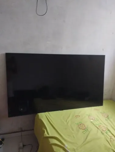 Tv Samsung 65 polegadas retirada de peças