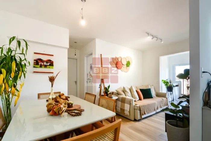 Apartamento à venda em São Paulo-SP, bairro Saúde: 2 quartos, 1 suíte, 2 banheiros, 1 vaga