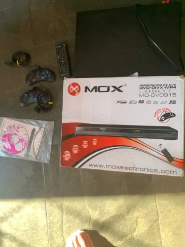 DVD mox DivX MP4 games c/controle cd player aparelho