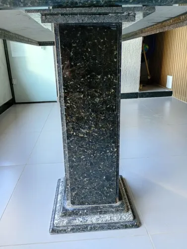 VENDO MESA GRANITO