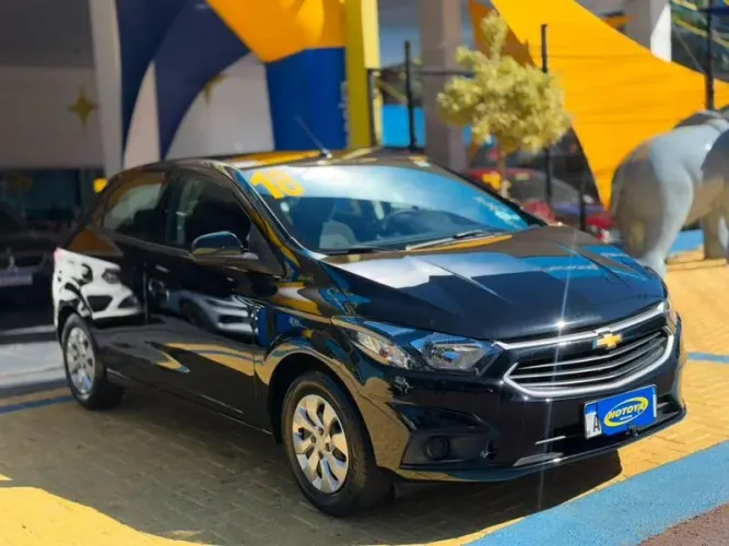 Chevrolet Onix Hatch LT 1.0 8V Flex Mec. 4P 2018