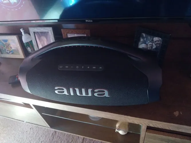 ? Caixa de Som Aiwa