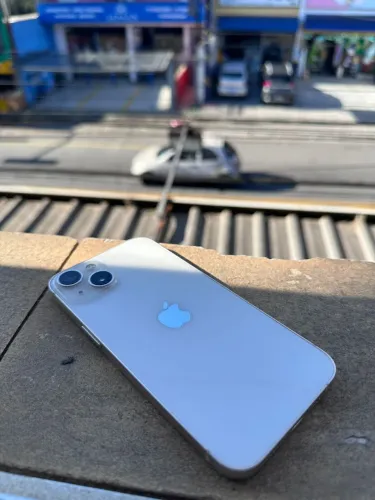 Vendo iphone 13 ZERADO ACOMPANHA CAIXA E CAPINHA