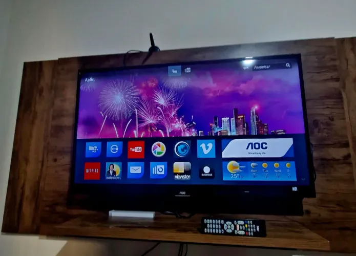 Smart TV da marca AOC