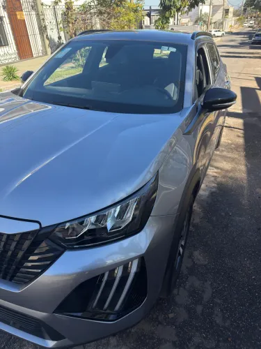 Peugeot 2008 Allure 1.0 Turbo Flex 5P Aut. 2025