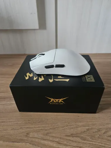 Mouse Atk X1 Ultra - Branco