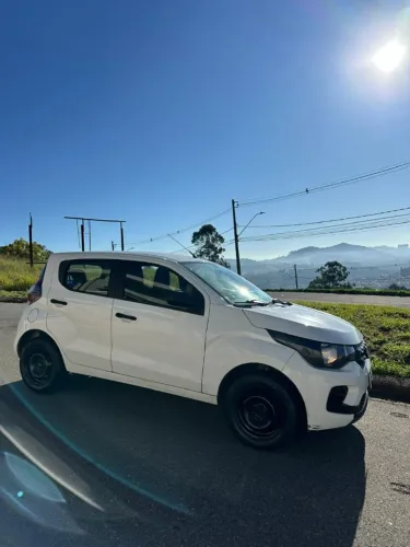 Fiat Mobi Like 1.0 Fire Flex 5P. 2020
