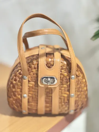 Bolsa de Mão Vintage Trançada - Couro e Palha Estruturada (Impecável)