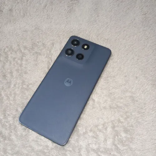 Moto g56 azul escuro para pegar peças ou para assistência