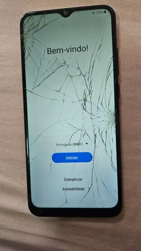 Celular trincado Samsung A03