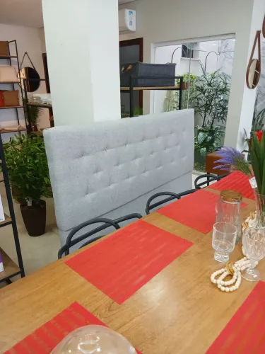 Cabeceira de cama medidas 1.60 largura x1.20 altura tecido linho Saturno nova 