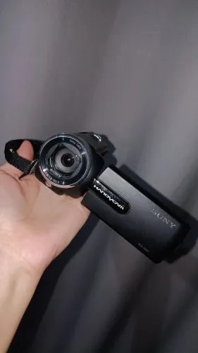 Filmadora Sony Handycam DCR-SX21