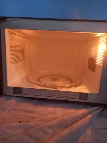 Micro-ondas semi novo