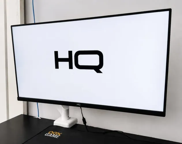 MONITOR HQ 27' 180Hz