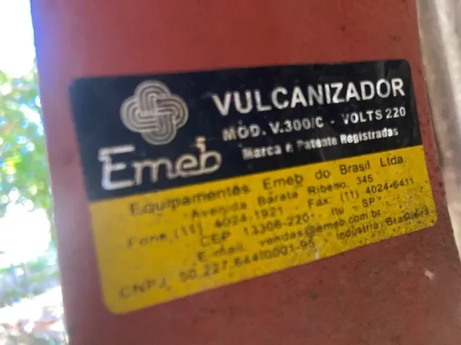 Vulcanizador par pneus 