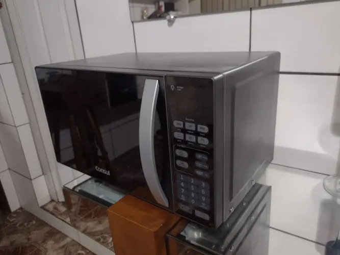 Microondas Consul 20litros funcionando perfeitamente (não entrego)