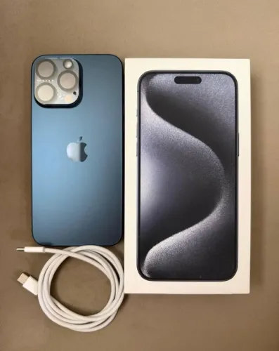 iPhone 15 Pro Max 256GB Titânio Azul