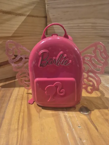 Mochila Barbie com Asas