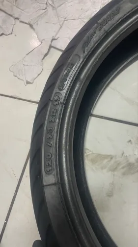 Pneu michelin radial 120/70/17