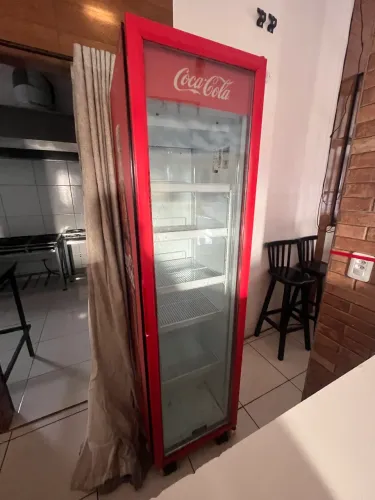 Freezer vertical
