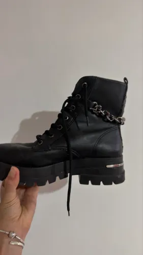 Coturno preto