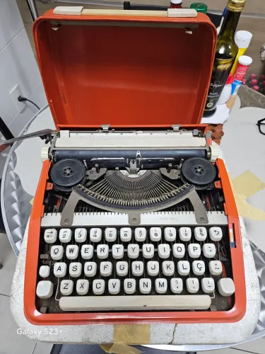 Máquina de escrever