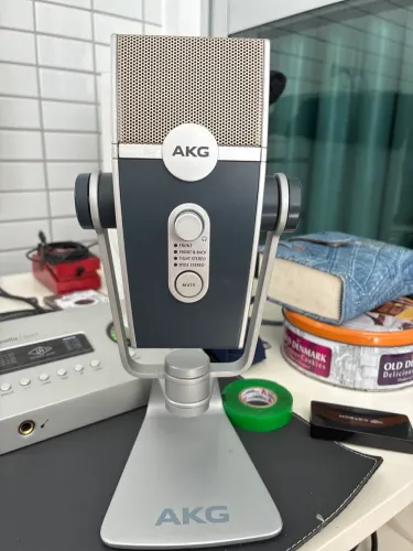 Microfone AKG Lyra Condensador USB-C