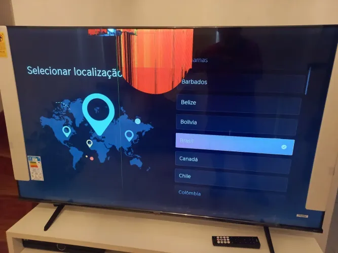 TV 58" Hisense Nova com defeito 