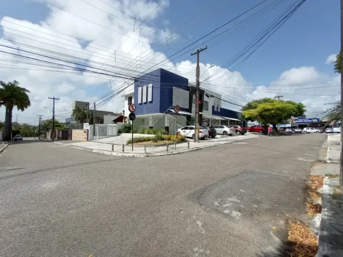 Sala Comercial para Locação em Miramar ? Ideal para Consultórios Médicos e Pediátricos