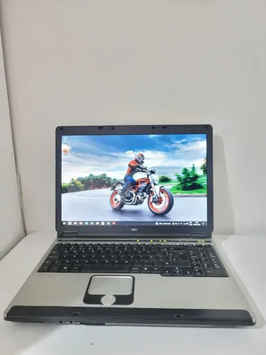 Notebook Core 2 Duo T5600 1.8 Ghz HD 320GB 3GB Memória