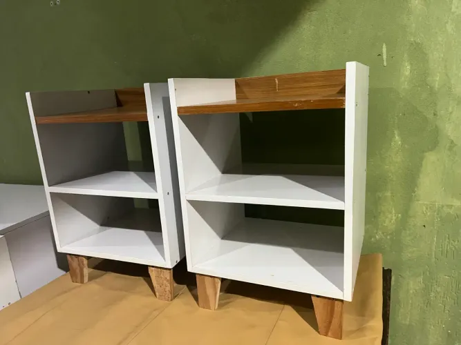 Par de mesa de cabeceira