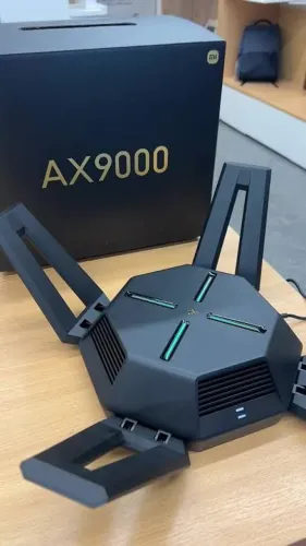 Roteador Tri-Band Xiaomi AX9000 - Pouco Uso