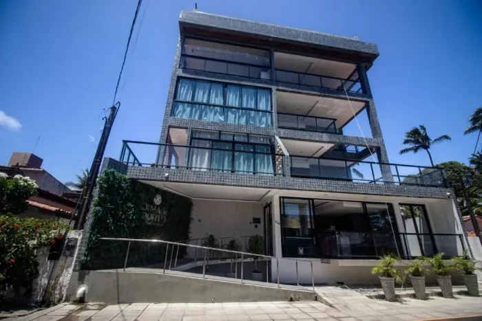 Flat mobiliado na vilinha de porto de galinhas, atrás da beira mar, trecho das piscinas na