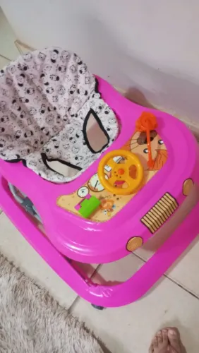 Andador conservado pouco tempo de uso