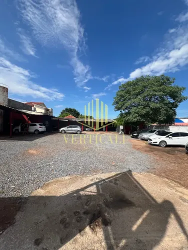 Terreno de esquina, excelente localização, disponível para locação, 900 m², Cristo Rei, Va