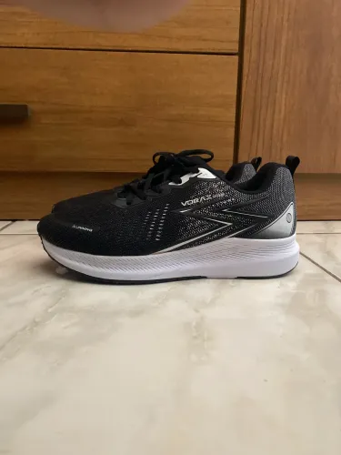 Tênis Vorax Preto/Branco Tam. 40 Nunca usado