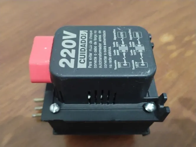 Transformador 127 para 220 volts