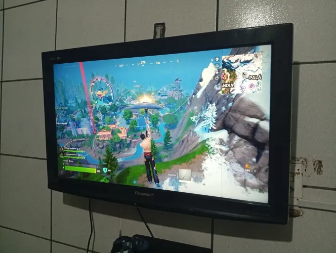 vendo tv de 32' funcionando perfeitamente só está sem o controle 