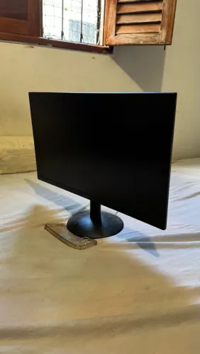 AOC 21,5" Full HD 120Hz
