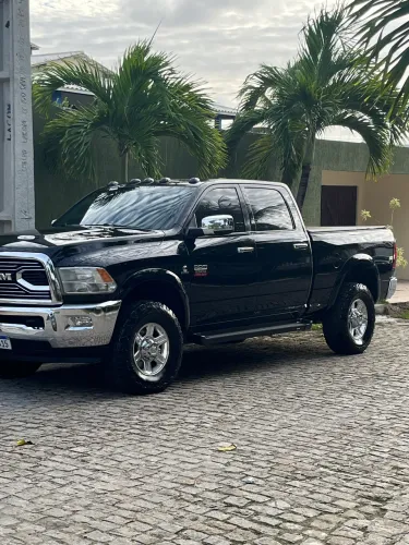 Dodge Ram 2500 Laie 6.7 TDI CD 4X4 Dies 2012