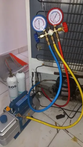 Conserto de geladeira 