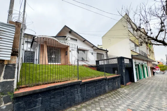 Ponto Comercial em Localização Estratégica - Alta Visibilidade para o Seu Negócio!