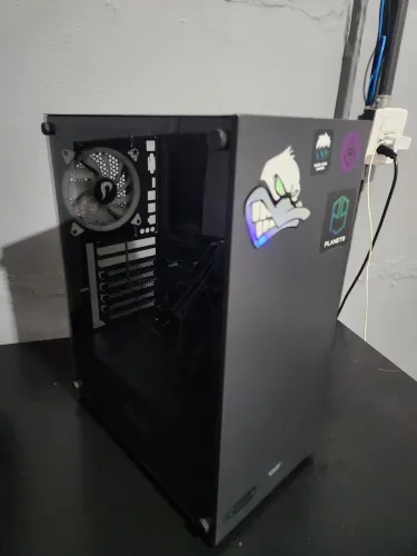 Gabinete Gamer Aigo DarkFlash DK100, Mid-Tower, Lateral de Vidro, Preto, DK100-BK