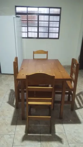 Mesa 4 cadeiras