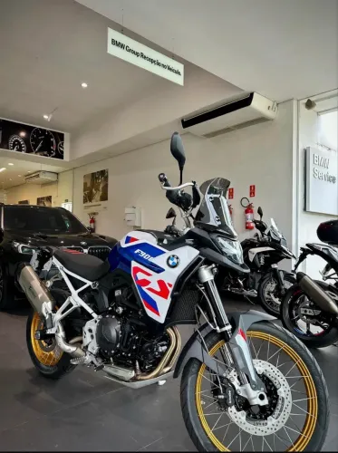 BMW f900 trophy