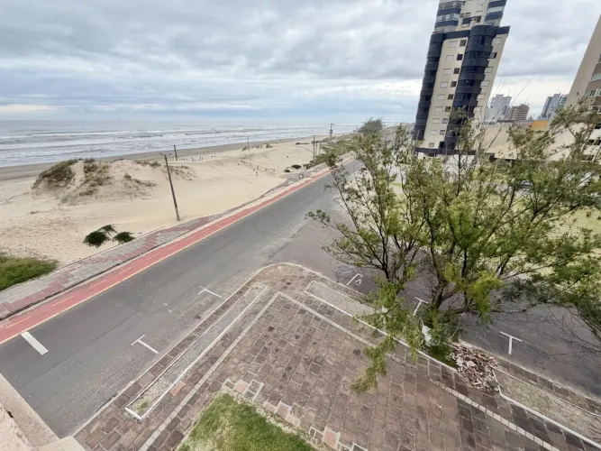 Apartamento para Venda em Tramandaí, Barra, 3 dormitórios, 2 banheiros, 2 vagas