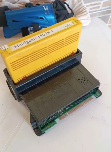 Placa neo geo e cartucho de fliperama 150 em 1