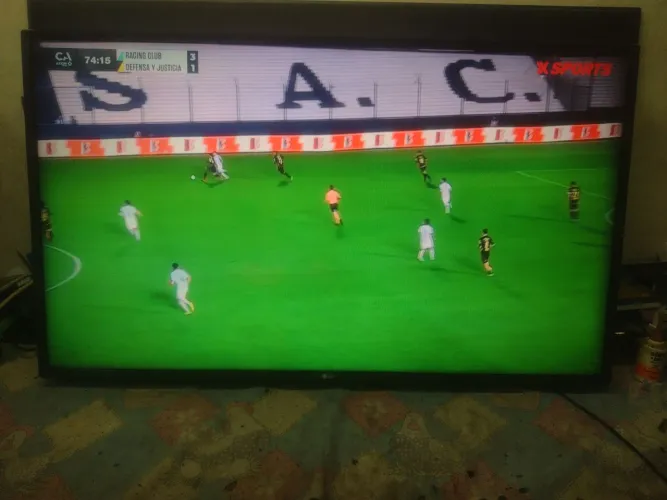Vendo tv LG 43 polegadas Smart