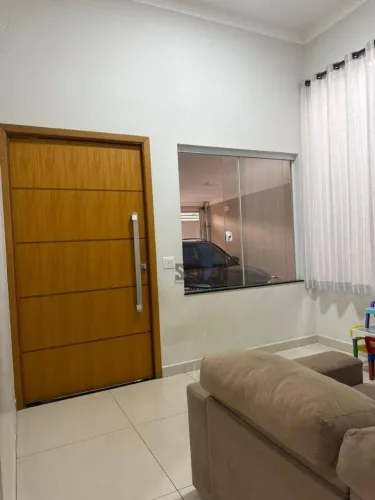 Casa com 3 Quartos no Jardim São Francisco Piratininga Closet e Pé-direito Alto