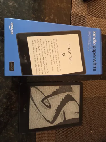 Kindle Paperwhite 11ª Geração 16GB Novíssimo - 6,8" Luz Quente, USB-C - Com Caixa e NF